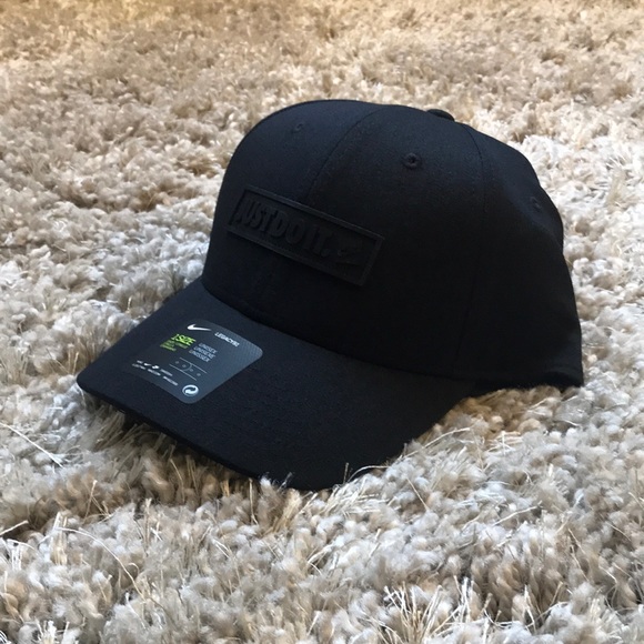 Nike Legacy91 Adults Unisex SnapBack Hat-NEW - Picture 2 of 7